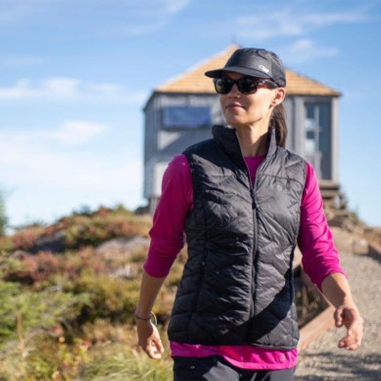 Outdoor Research Frauen Superstrand Lt Weste Schwarz